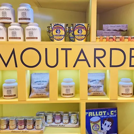 ホテル イビス サントル クレマンソー