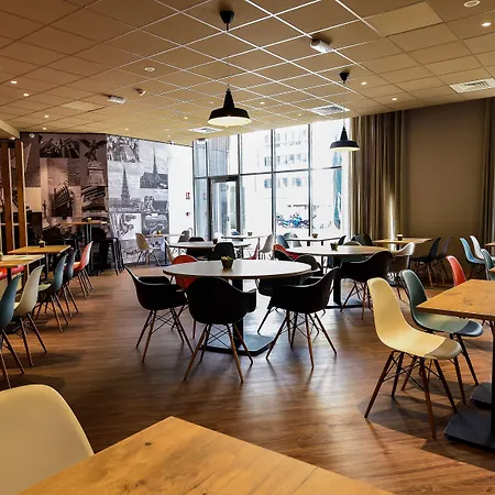 第戎中心克莱蒙梭宜必思酒店 酒店 第戎