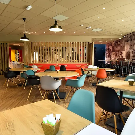 第戎中心克莱蒙梭宜必思酒店 酒店 第戎