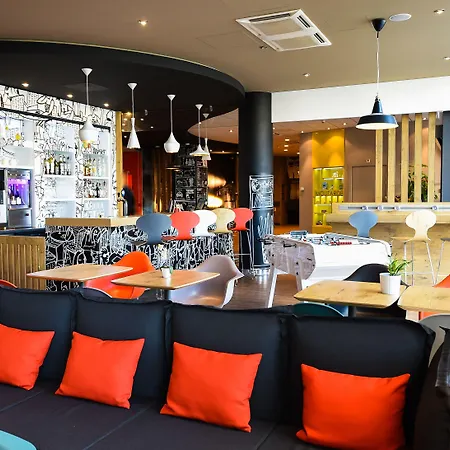 ホテル イビス サントル クレマンソー ディジョン