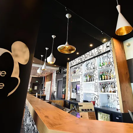 酒店 第戎中心克莱蒙梭宜必思酒店 第戎