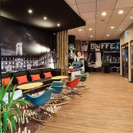 第戎中心克莱蒙梭宜必思酒店 3*