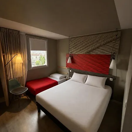 Ibis Centre Clemenceau Hotel