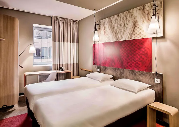 Ibis Centre Clemenceau Hotel 3*