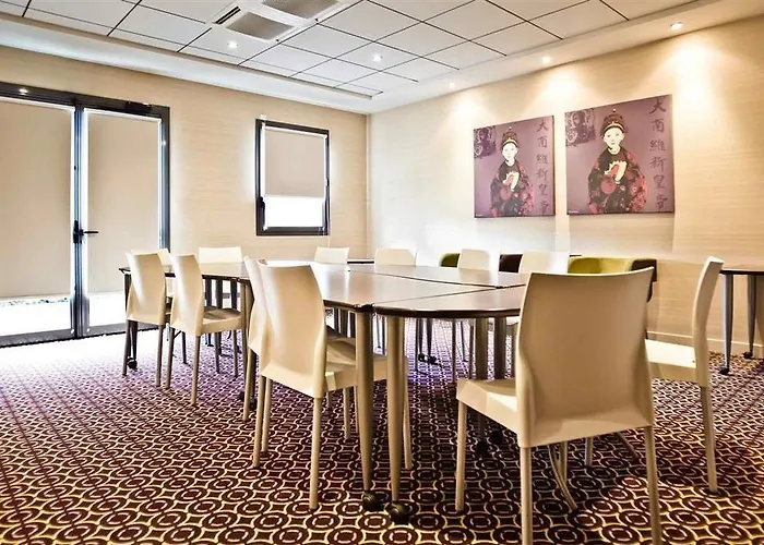فندق Ibis Centre Clemenceau 3*