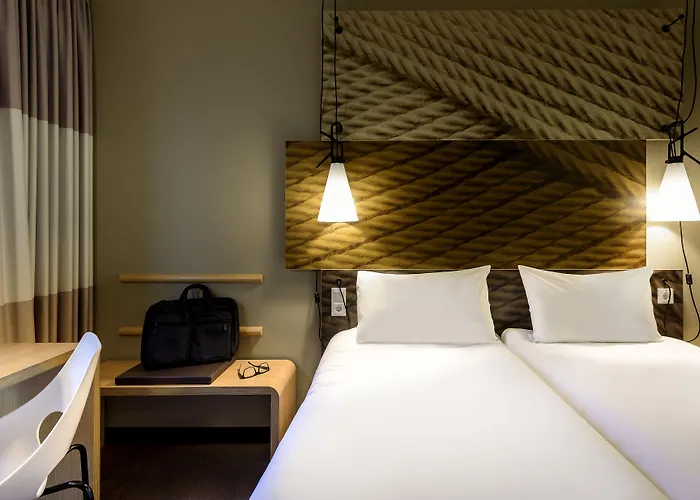 Ibis Centre Clemenceau Hotel