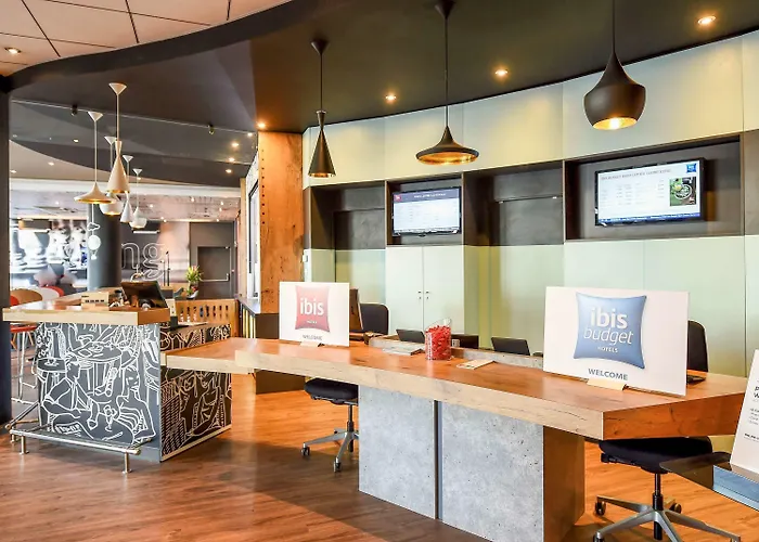 Ibis Centre Clemenceau 3*