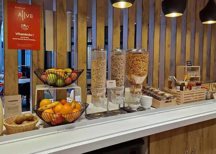 Ibis Centre Clemenceau Hotel 3*