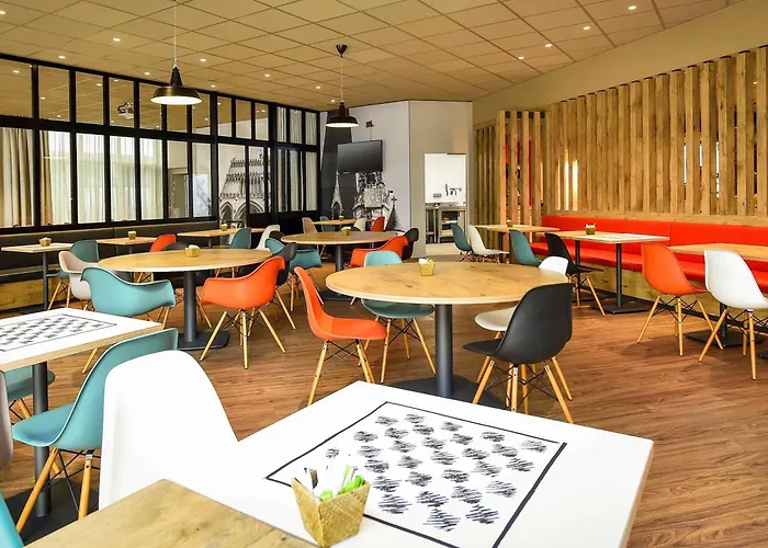 Ibis Centre Clemenceau Hotel 3*