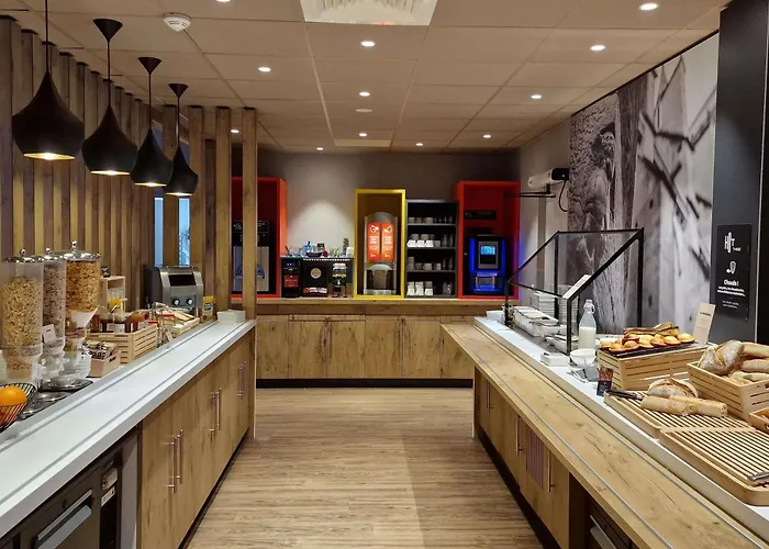 فندق Ibis Centre Clemenceau 3*