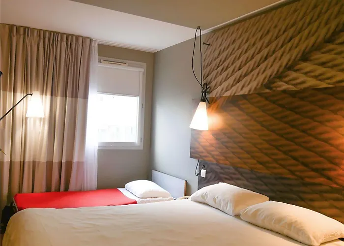 Ibis Centre Clemenceau 3*