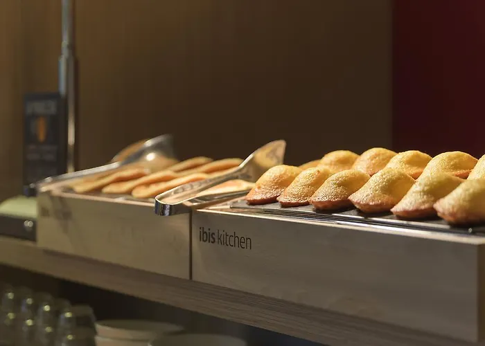 第戎中心克莱蒙梭宜必思酒店 3* 第戎