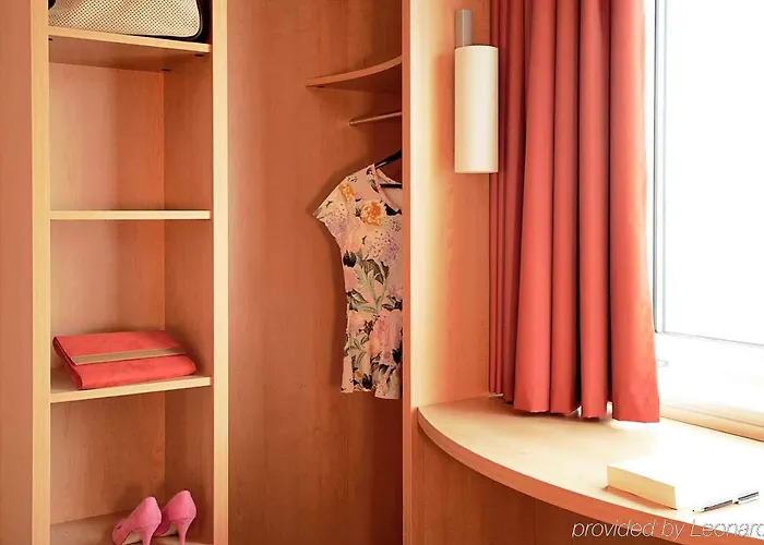 Ibis Centre Clemenceau Hotel