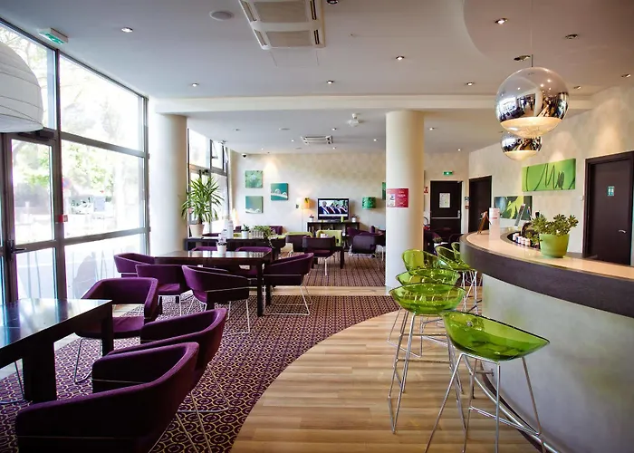 Hotel Ibis Centre Clemenceau 3*